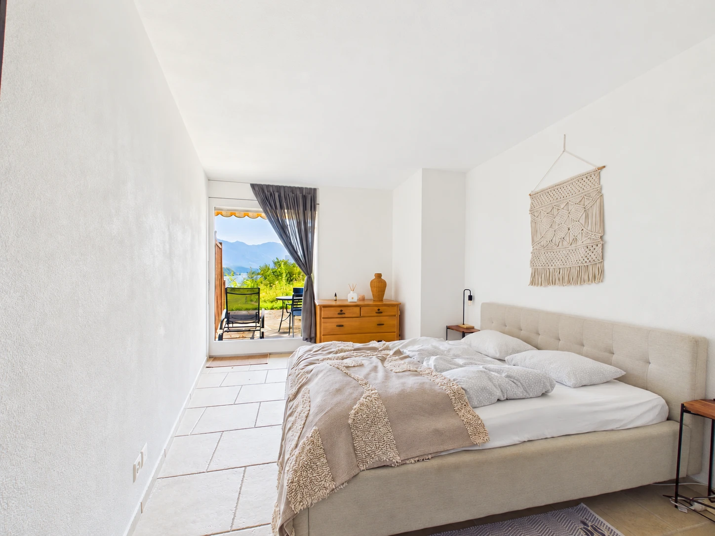 Bedroom overlooking the lake